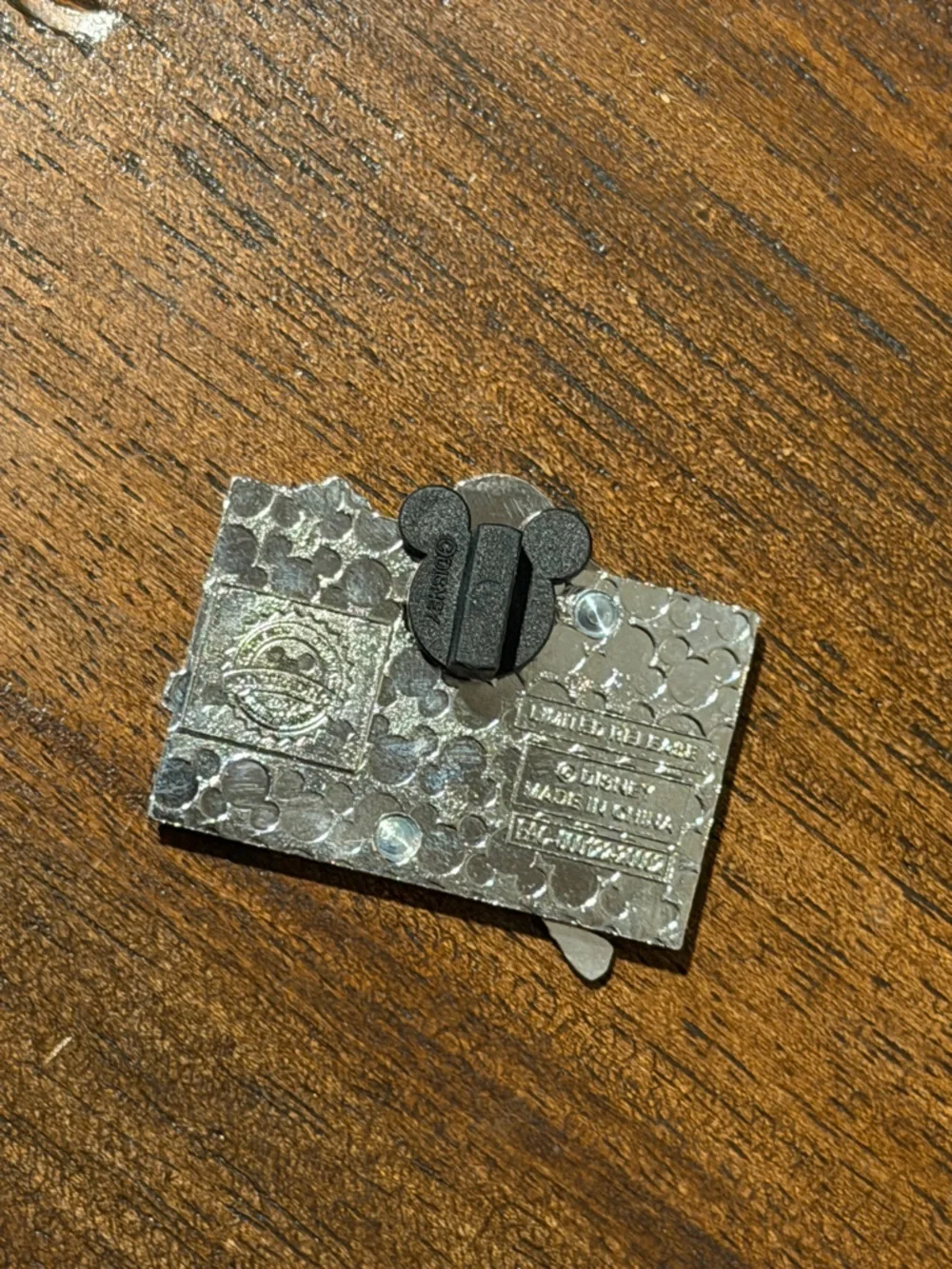 Mulan Live Action Enamel Character Pin - Picture 2 of 2